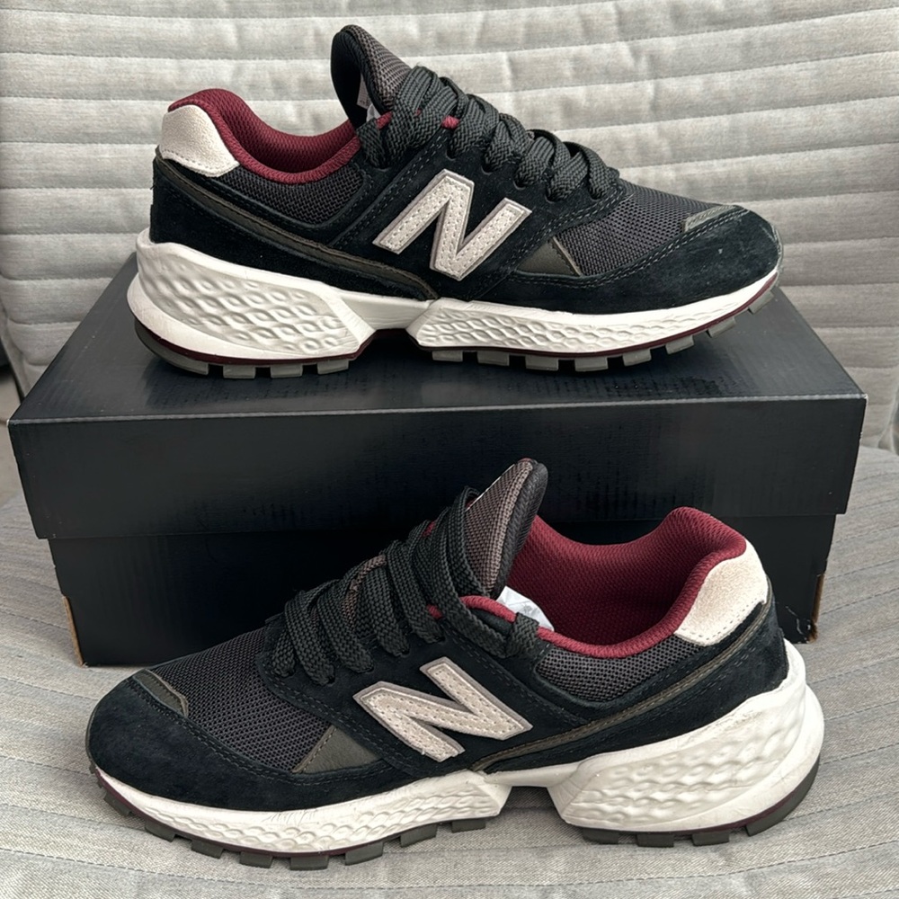 人気☆コラボ【New Balance×FIGS】574S スニーカー Women's Women's Figs New Balance 574s - Gem
